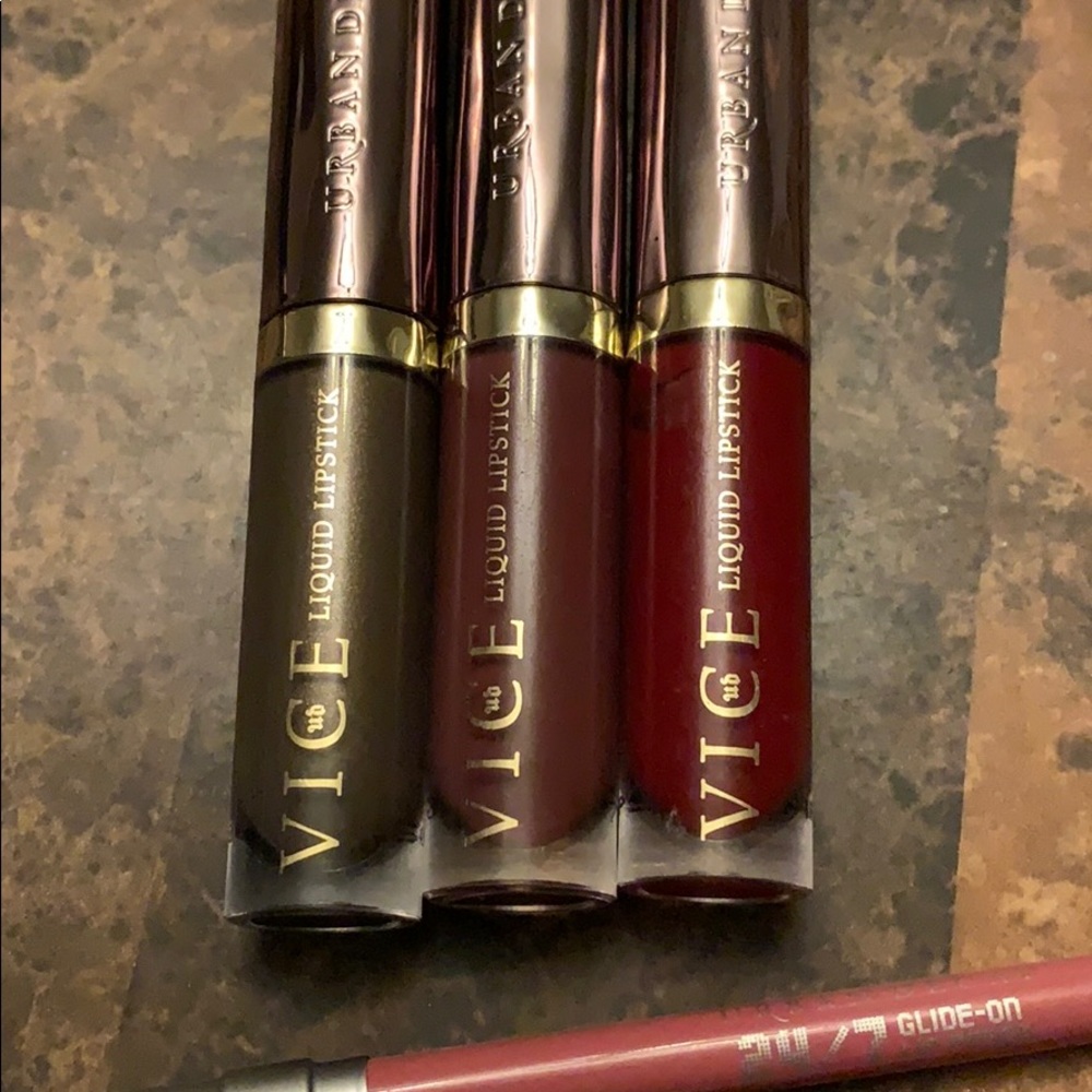 6 Piece Urban Decay Lip Bundle! 💄 - Picture 3 of 9